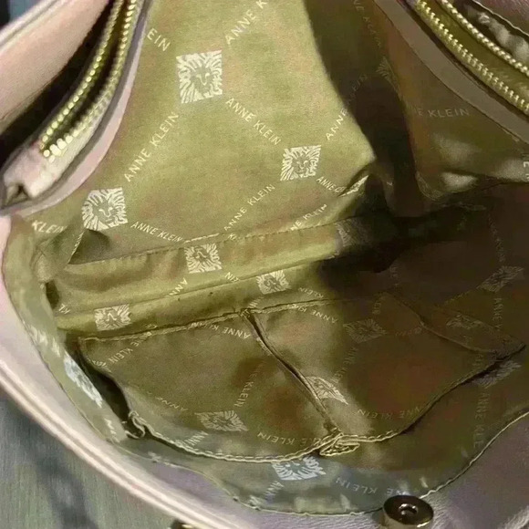 Anne Klein “AmeliaQ” Pink Pebbled & Quilted Faux Leather Tote - Picture 6 of 7